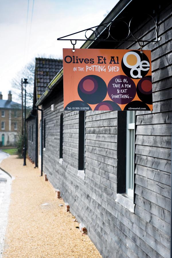 The Extra Mile Alternative places to stop along the motorway.